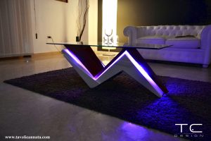 Moderne Couchtische mit LED-Beleuchtung